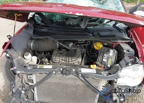 2016 Chrysler Town & Country Touring L from USA, damaged, VIN 2C4RC1CG0GR253123